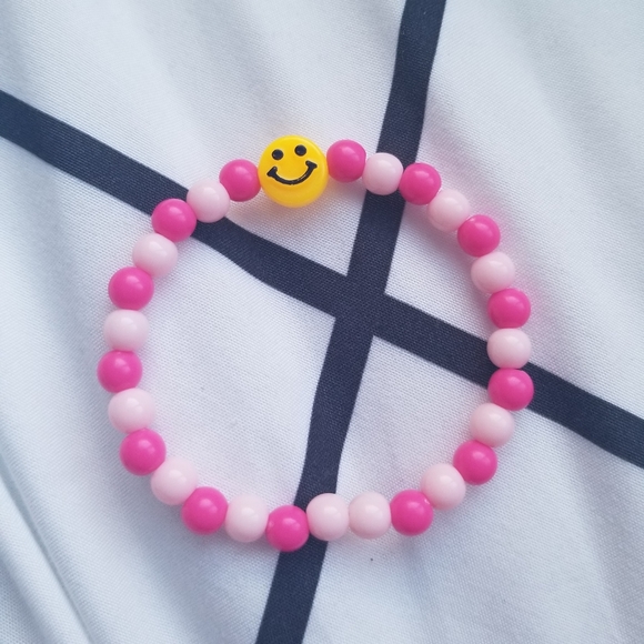 Custom Preppy Smiley Face Bracelet - Picture 2 of 2